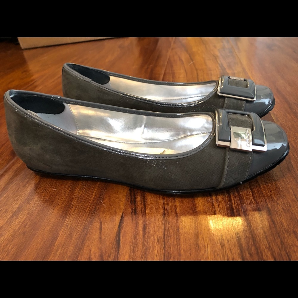 Calvin Klein Women's Fabryenne Flat